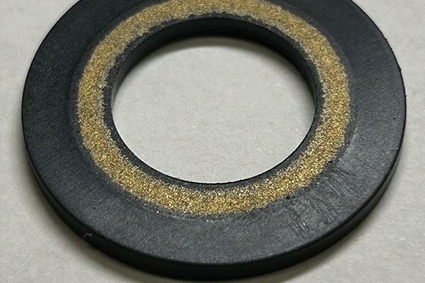 一体型複合ギア（ヘリカルギア＋スプライン/浸炭熱処理）